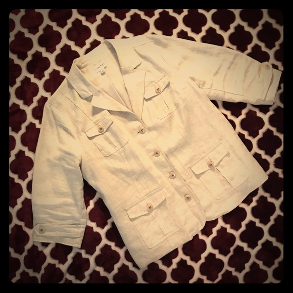 Studio Works Jackets & Blazers - Woman’s cream blazer